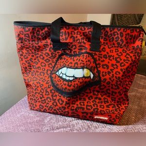 Gently used Large zipper tote bag